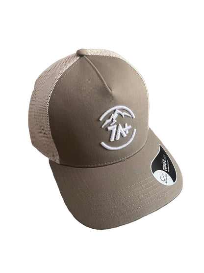 Gorra boulder, escalada, urban de color camel.